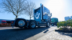 20260329-Tom-Holding-00133